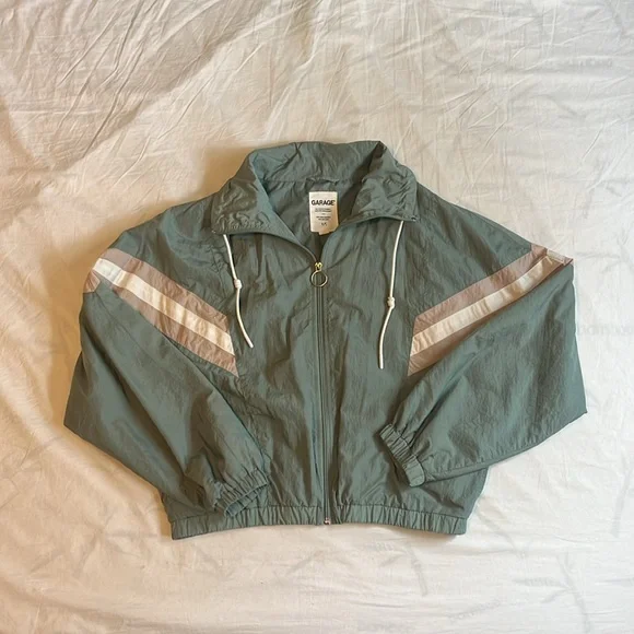 Garage | 90s Green Windbreaker Track Jacket | Retro Zip-Up Bomber | Size S - Picture 2 of 5